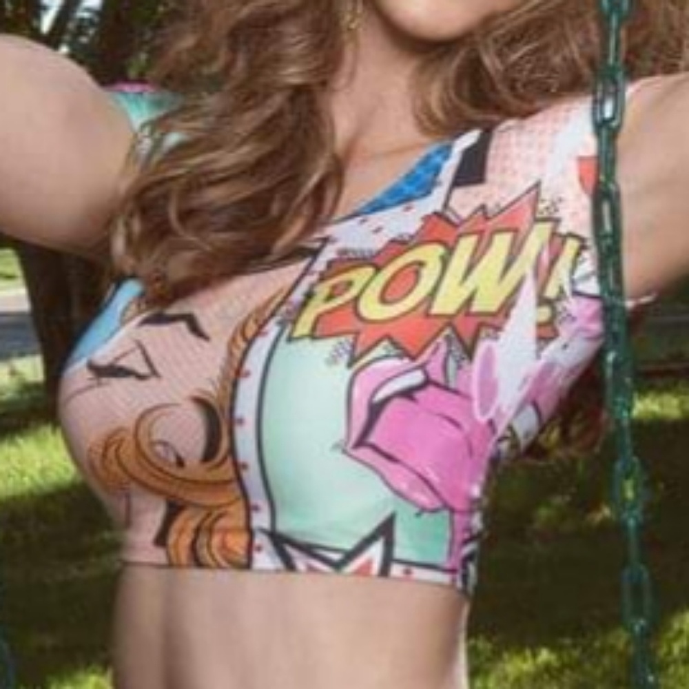 POW! Comic crop top